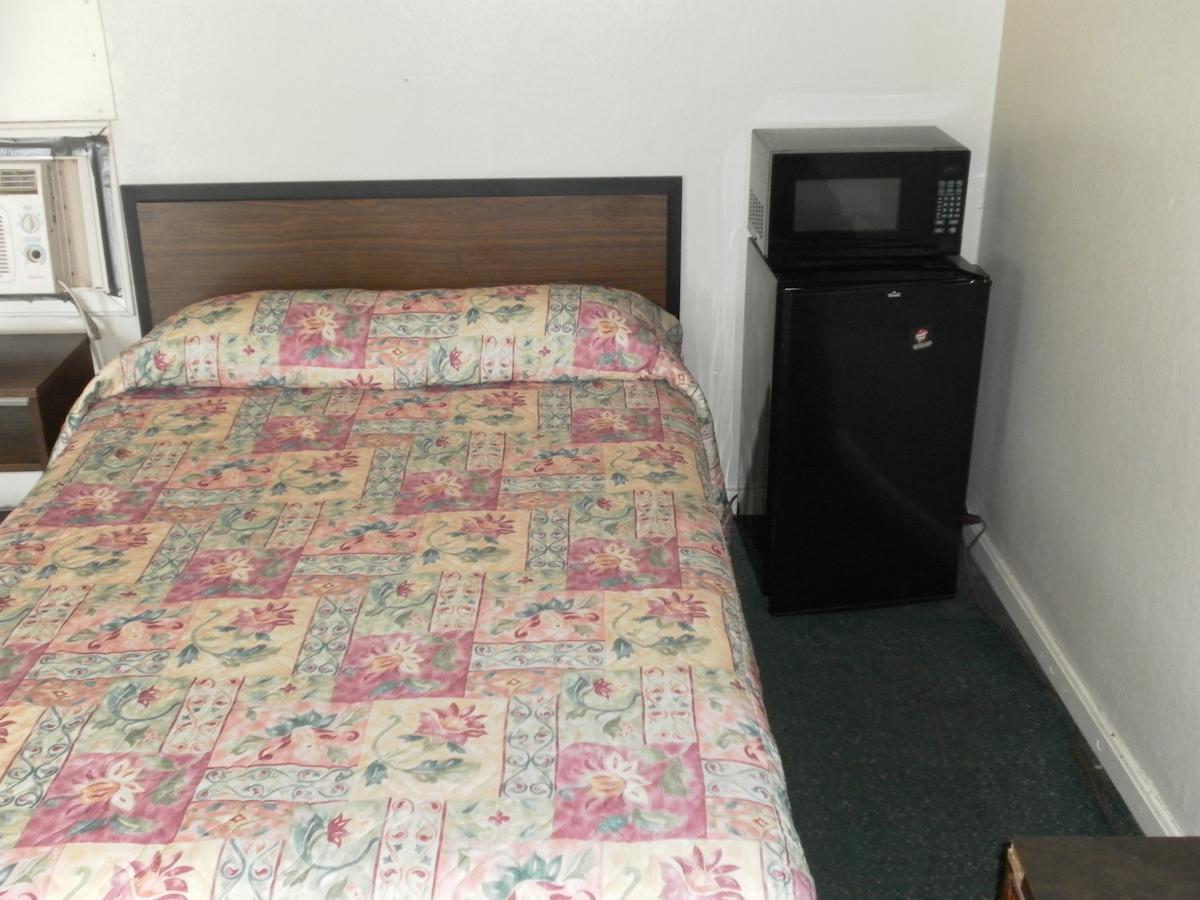 Tide Water Motel Hayes Ordinary Room photo